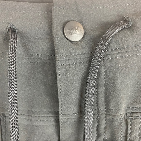 The North Face Black Crop TNF Apex Hiking Walking Capri Pants Size 4 - Picture 5 of 12